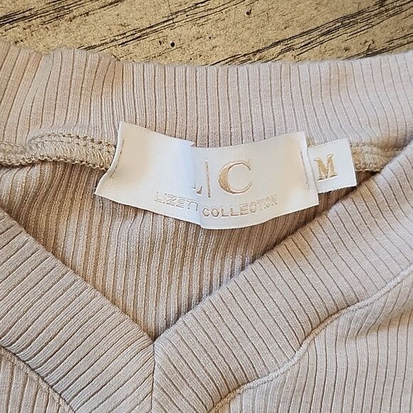 Tan long sleeve ribbed body suit size M - Picture 3 of 8